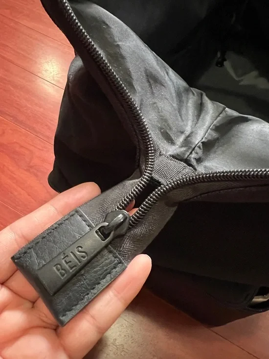 BEIS Weekender (Large) - Picture 8 of 13